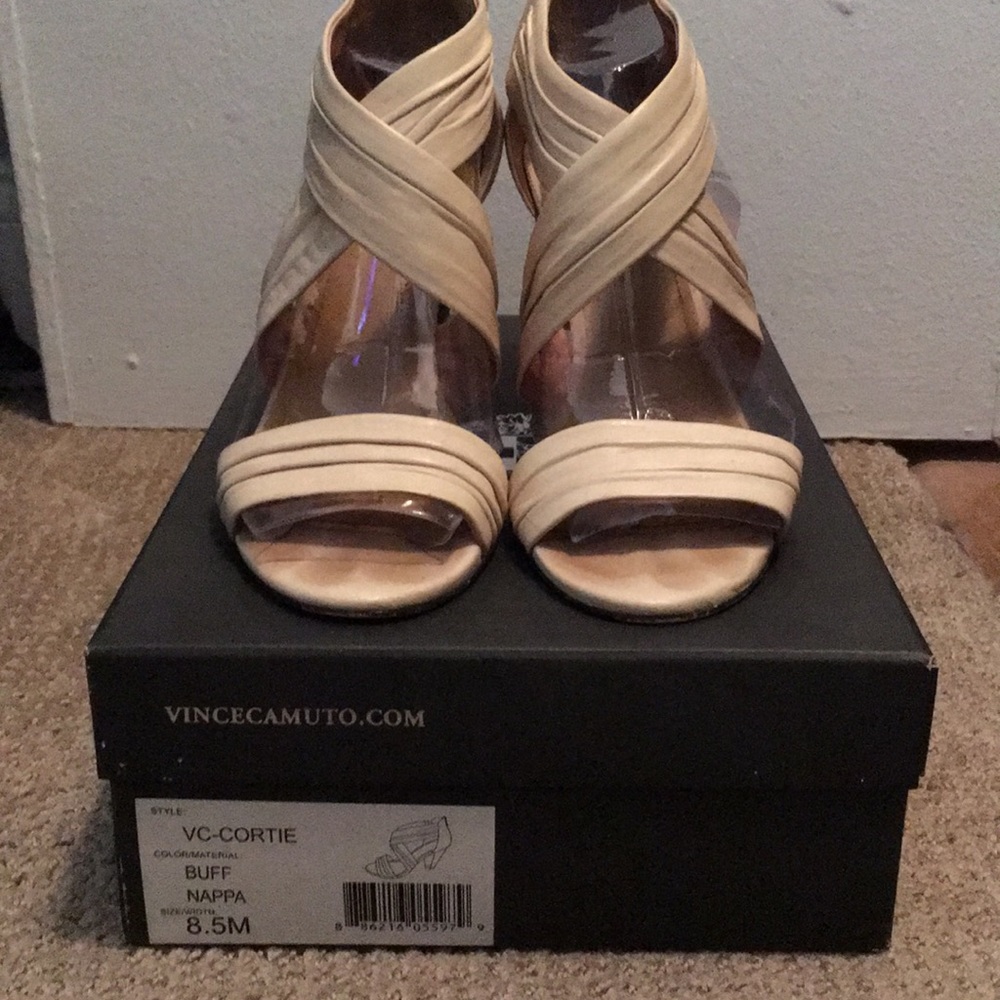 Vince Camuto leather sandals wooden heels size 8.5